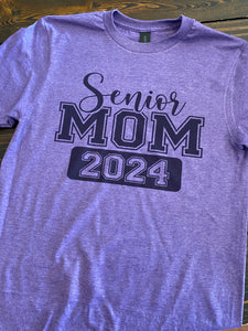 Senior MOM 2024 Short Sleeve Shirt